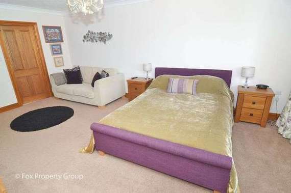 5&nbsp;Bedroom&nbsp;Detached