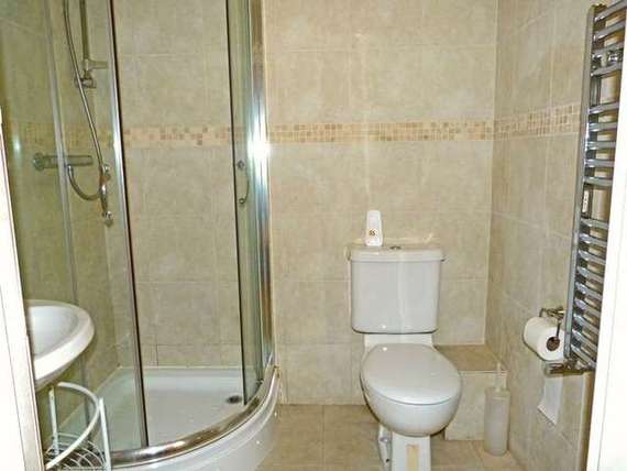 1 Bedroom Apartment