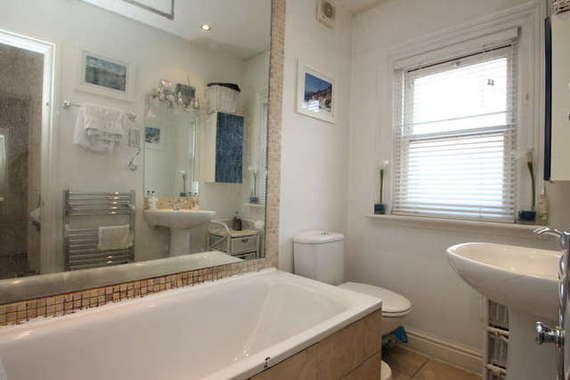 3 Bedroom Semi-Detac...