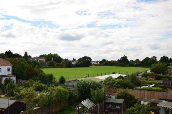 4&nbsp;Bedroom&nbsp;Terraced