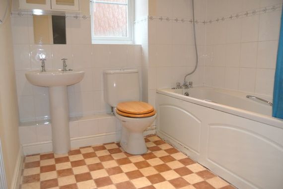 4&nbsp;Bedroom&nbsp;Semi-Detac...