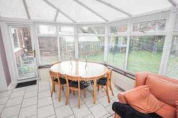 5&nbsp;Bedroom&nbsp;Detached