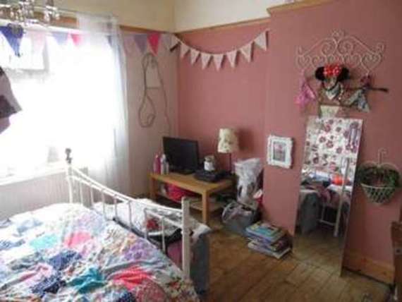 3&nbsp;Bedroom&nbsp;Semi-Detac...