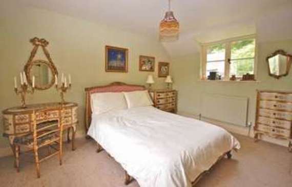 4&nbsp;Bedroom&nbsp;Detached