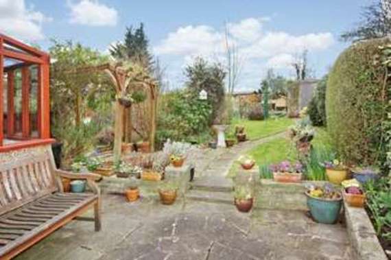 3&nbsp;Bedroom&nbsp;Terraced