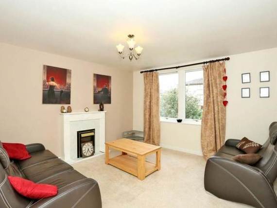 2 Bedroom Flat