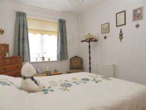 2 Bedroom Retirement...