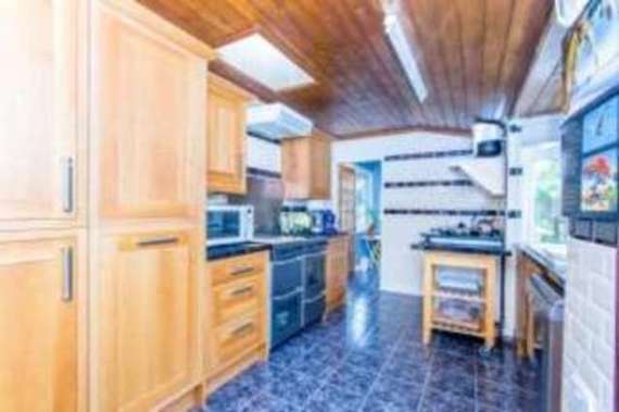 4&nbsp;Bedroom&nbsp;Detached