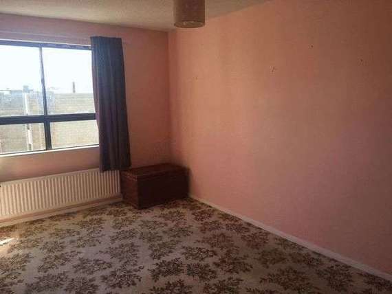 2 Bedroom Flat