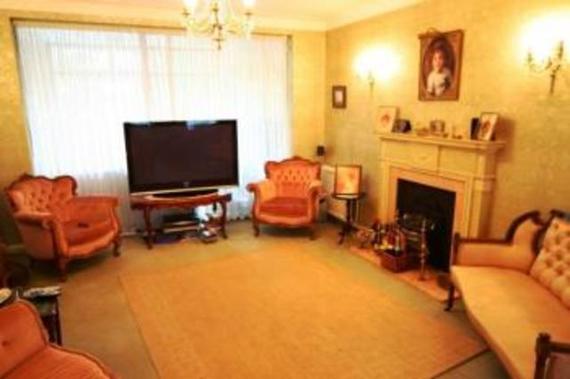 5&nbsp;Bedroom&nbsp;Detached