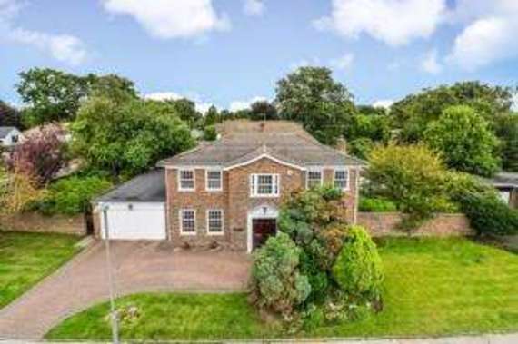 5 Bedroom Detached