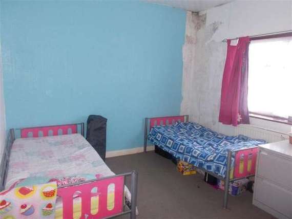 4&nbsp;Bedroom&nbsp;Terraced