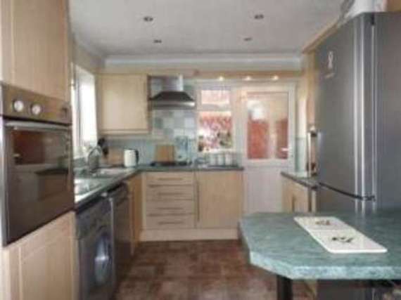 3 Bedroom Semi-Detac...