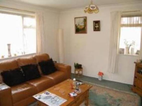 1 Bedroom Bungalow