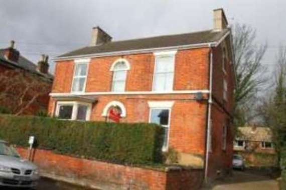 7 Bedroom Detached