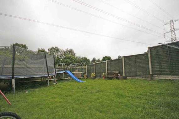 3&nbsp;Bedroom&nbsp;Semi-Detac...