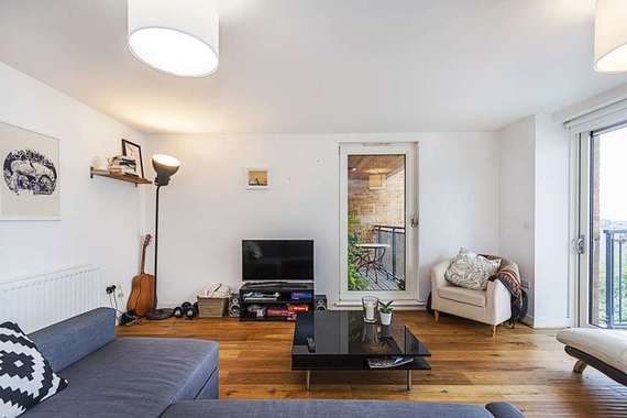 1 Bedroom Apartment