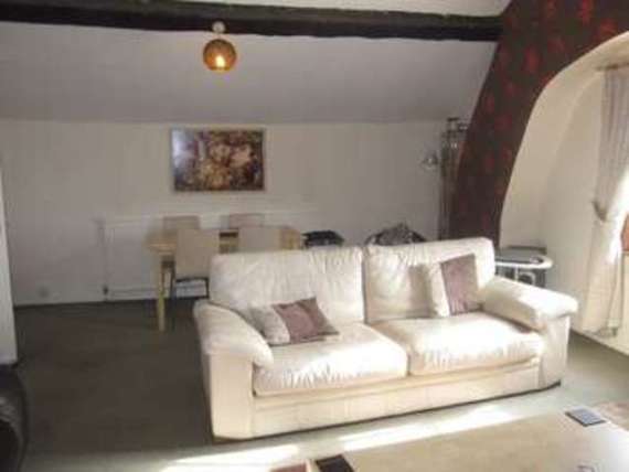 8&nbsp;Bedroom&nbsp;Detached