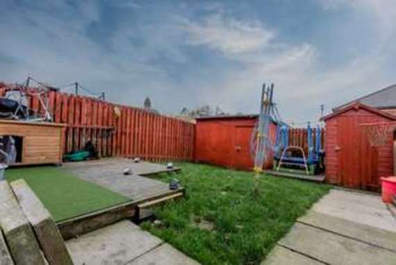 3&nbsp;Bedroom&nbsp;End of Ter...