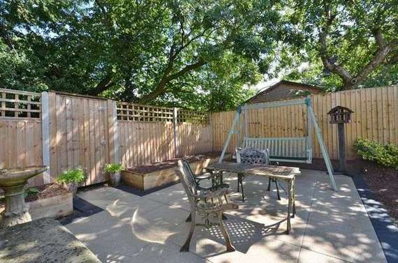 4 Bedroom Semi-Detac...