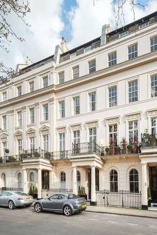 2 Bedroom Maisonette