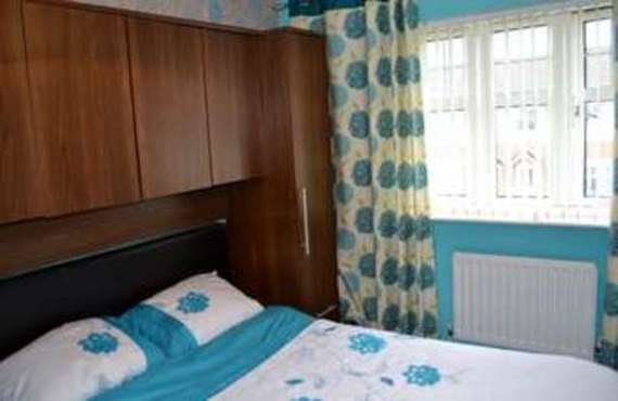 3 Bedroom Semi-Detac...
