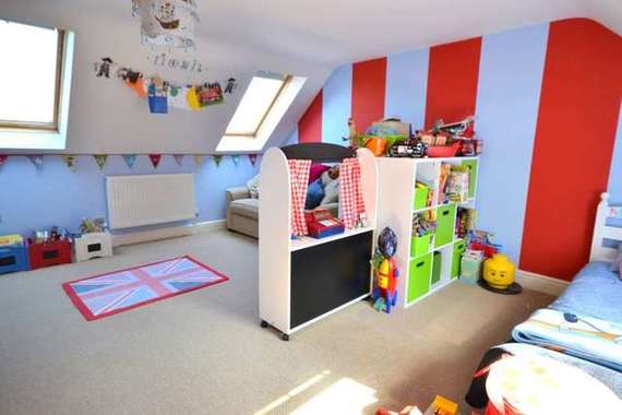 4 Bedroom Detached