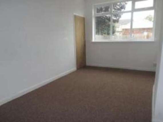 2 Bedroom End of Ter...