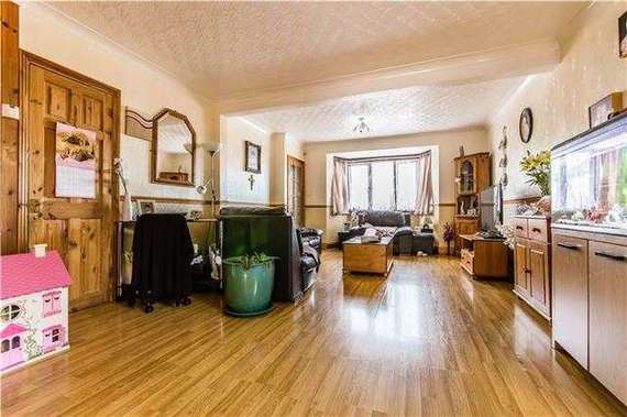 4 Bedroom Semi-Detac...