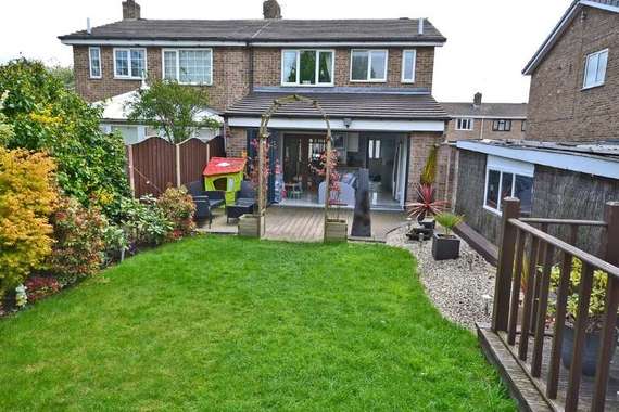 3 Bedroom Semi-Detac...