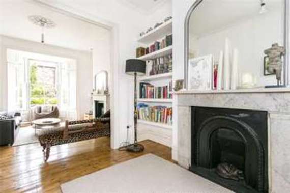 3&nbsp;Bedroom&nbsp;Terraced