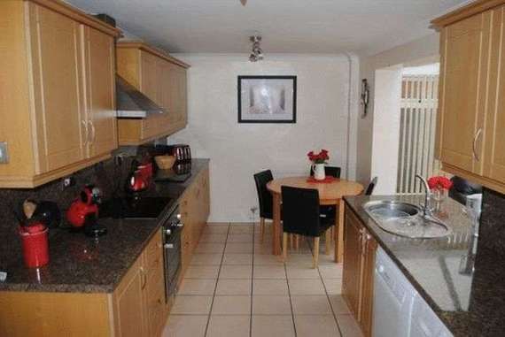 3 Bedroom Semi-Detac...
