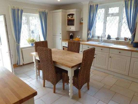 4&nbsp;Bedroom&nbsp;Detached