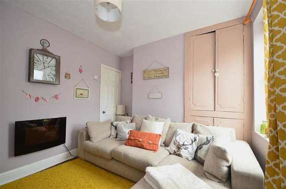 2&nbsp;Bedroom&nbsp;Terraced