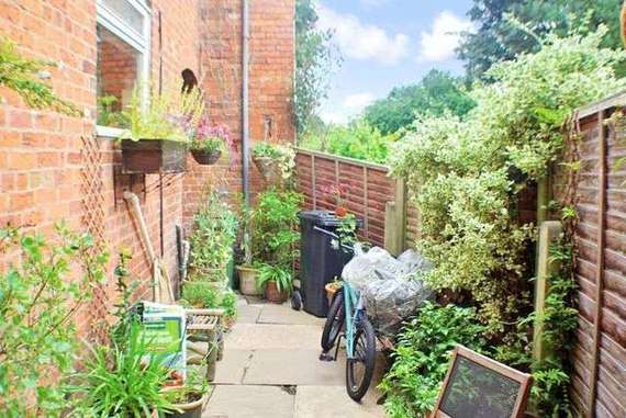 2&nbsp;Bedroom&nbsp;Terraced