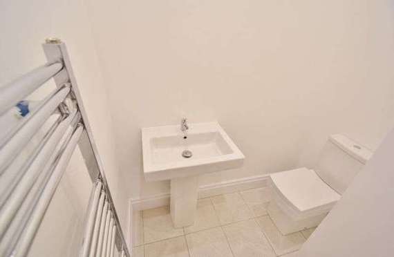 3&nbsp;Bedroom&nbsp;Semi-Detac...