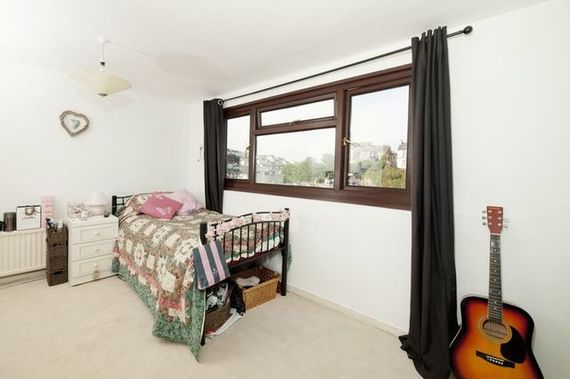 4 Bedroom Terraced