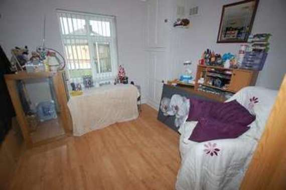 3 Bedroom Semi-Detac...