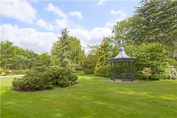 4&nbsp;Bedroom&nbsp;Detached