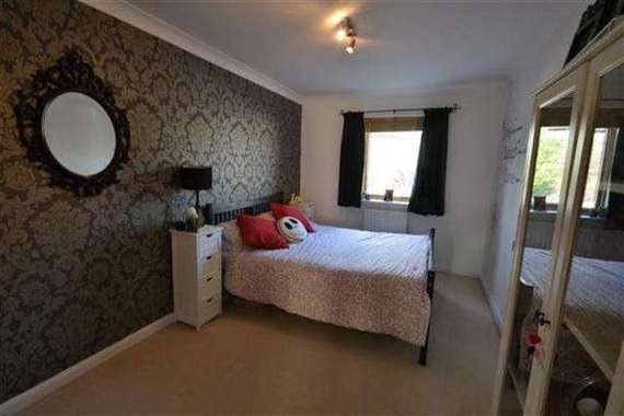 2 Bedroom Apartment