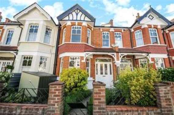 5 Bedroom Terraced