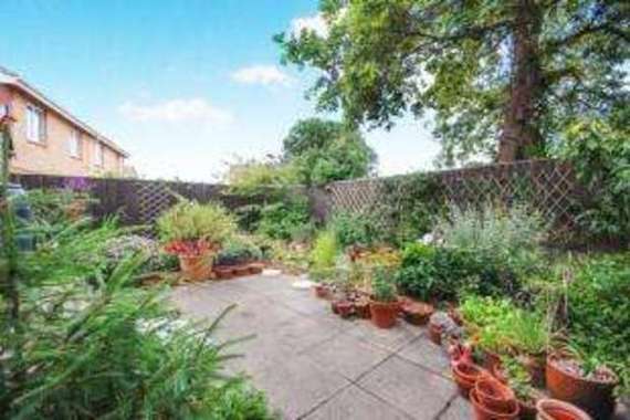 3&nbsp;Bedroom&nbsp;Semi-Detac...