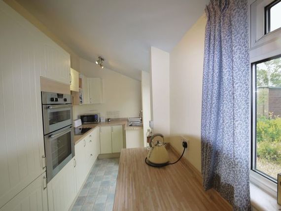 2&nbsp;Bedroom&nbsp;Detached