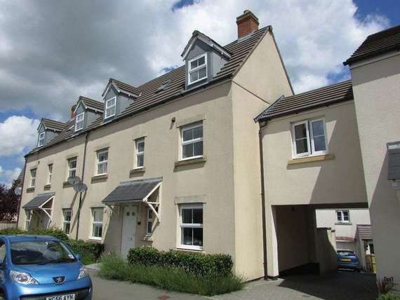 4&nbsp;Bedroom&nbsp;Semi-Detac...