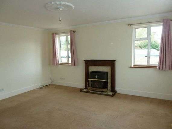 3&nbsp;Bedroom&nbsp;Semi-Detac...