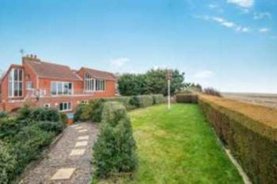 4 Bedroom Detached