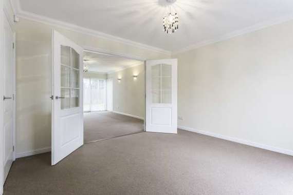 4&nbsp;Bedroom&nbsp;Detached V...