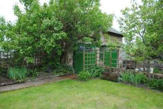 7 Bedroom Detached