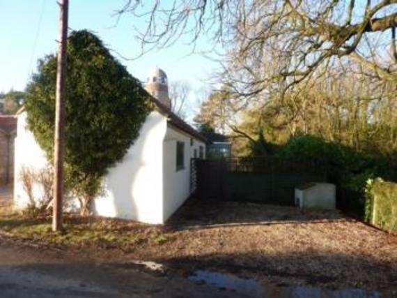 2&nbsp;Bedroom&nbsp;Semi-Detac...