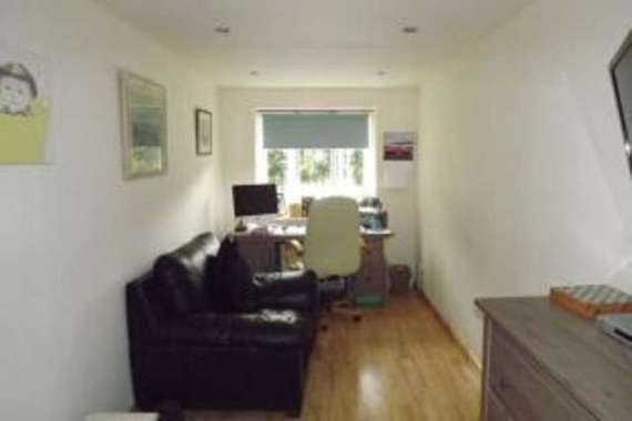 3 Bedroom Terraced